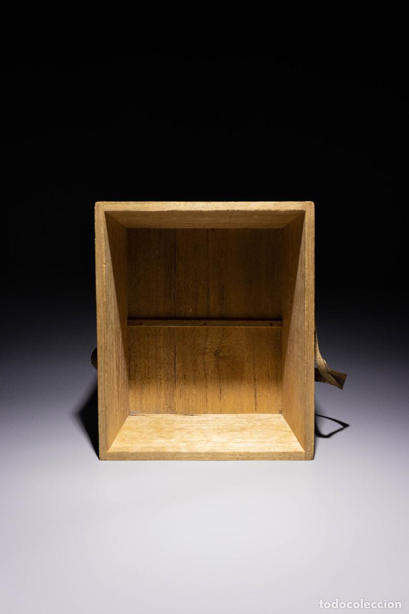 Antig&uuml;edades: Caja de madera Japonesa - Foto 4