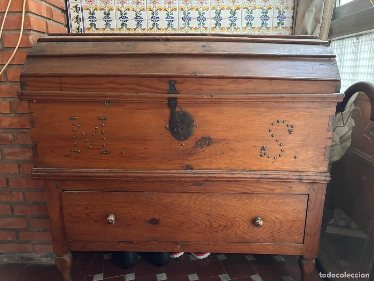 Antig&uuml;edades: Arc&oacute;n nupcial madera maciza con caj&oacute;n