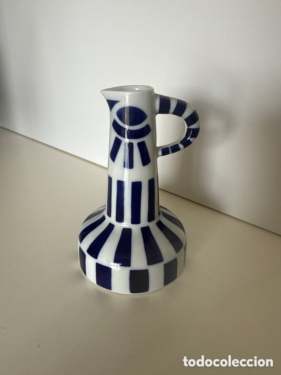 Antig&uuml;edades: Jarra Sargadelos porcelana blanca y azul