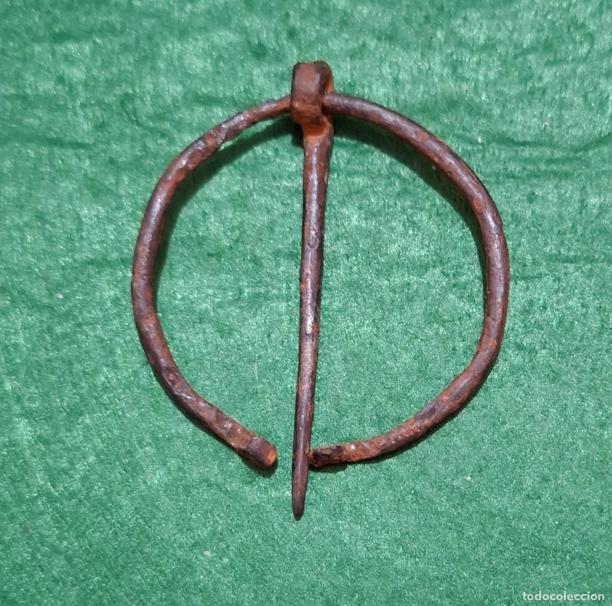 Antig&uuml;edades: Fibula Vikinga Siglos 9 a 11 d.C. - Foto 2