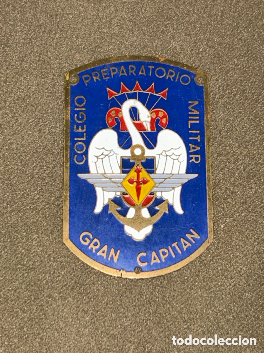 Antig&uuml;edades: EMBLEMA, INSIGNIA ESMALTADO PREPARATORIO COLEGIO MILITAR GRAN CAPITAN *VER FOTOS*,epoca franco