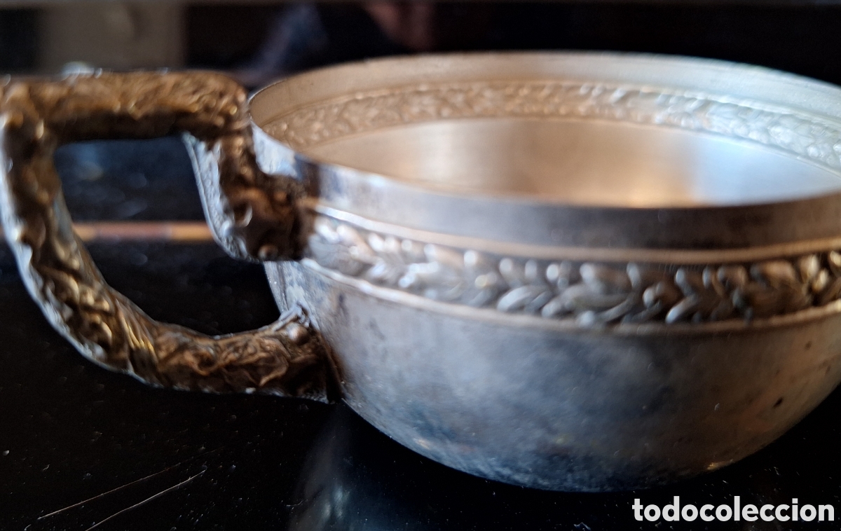 Antig&uuml;edades: Taza plateada y opalina - Foto 9