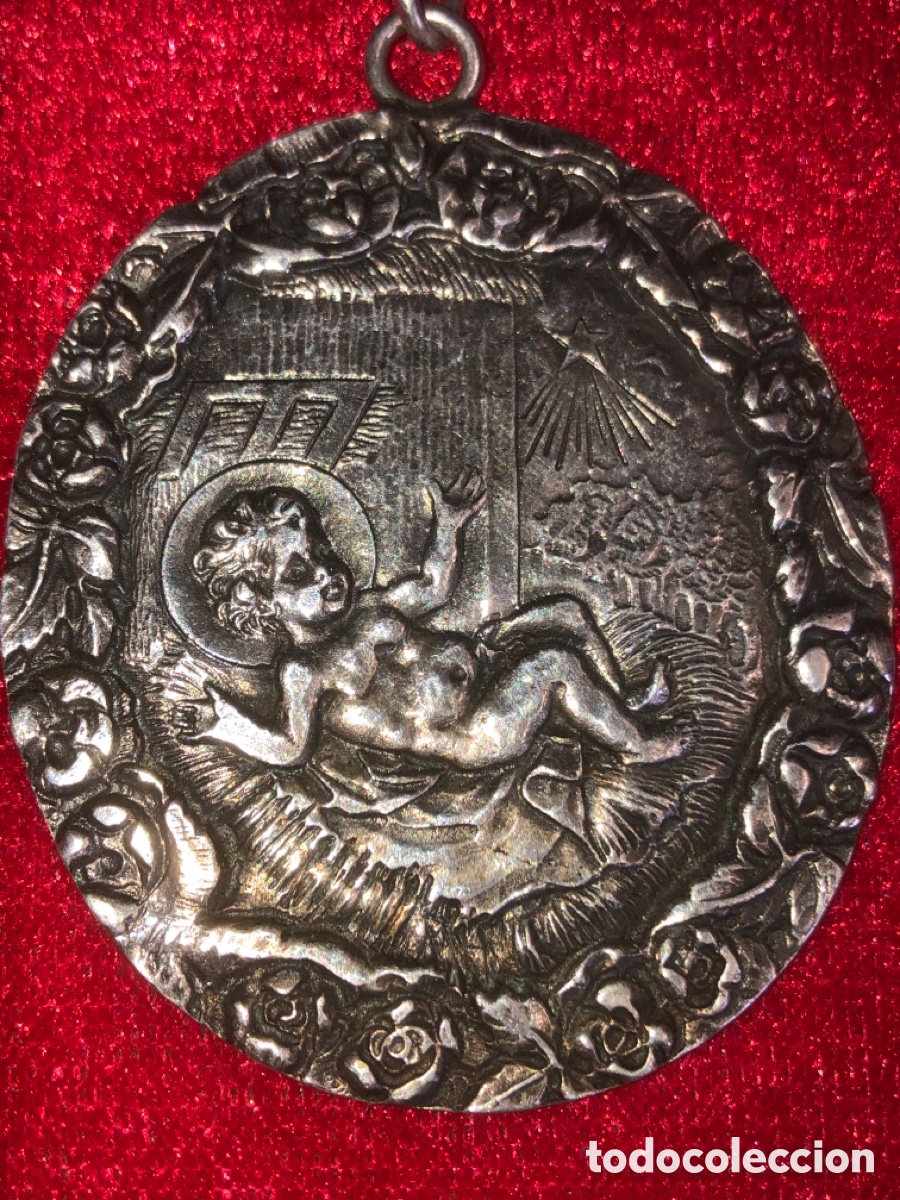 Antig&uuml;edades: Medalla antigua ni&ntilde;o de las pajas (plata )