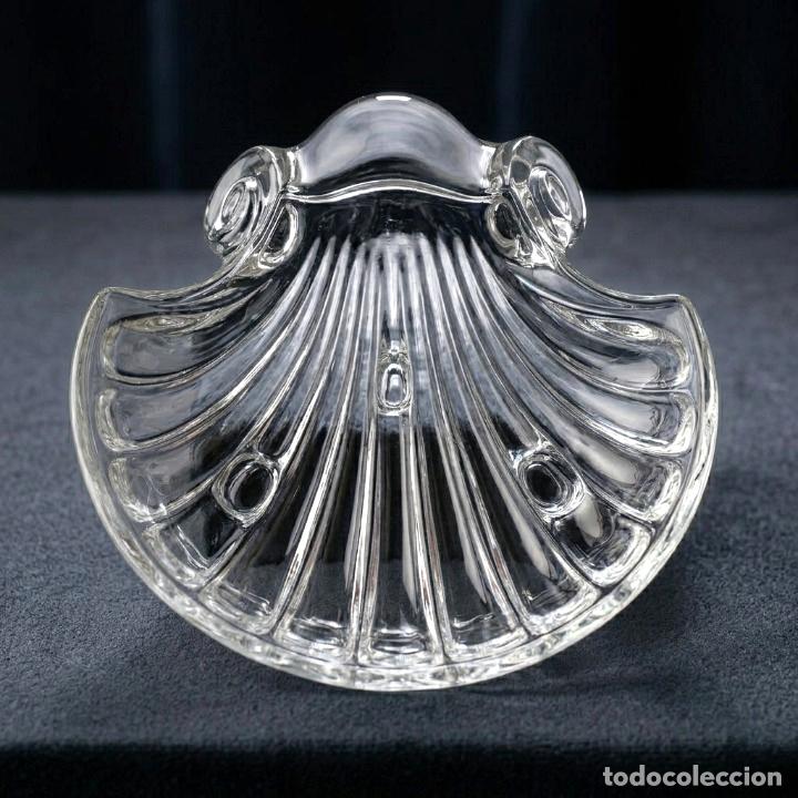 Antig&uuml;edades: Centro de mesa - vaciabolsillo vintage concha vidrio macizo - A&ntilde;os 50-60 - 16,5 cm