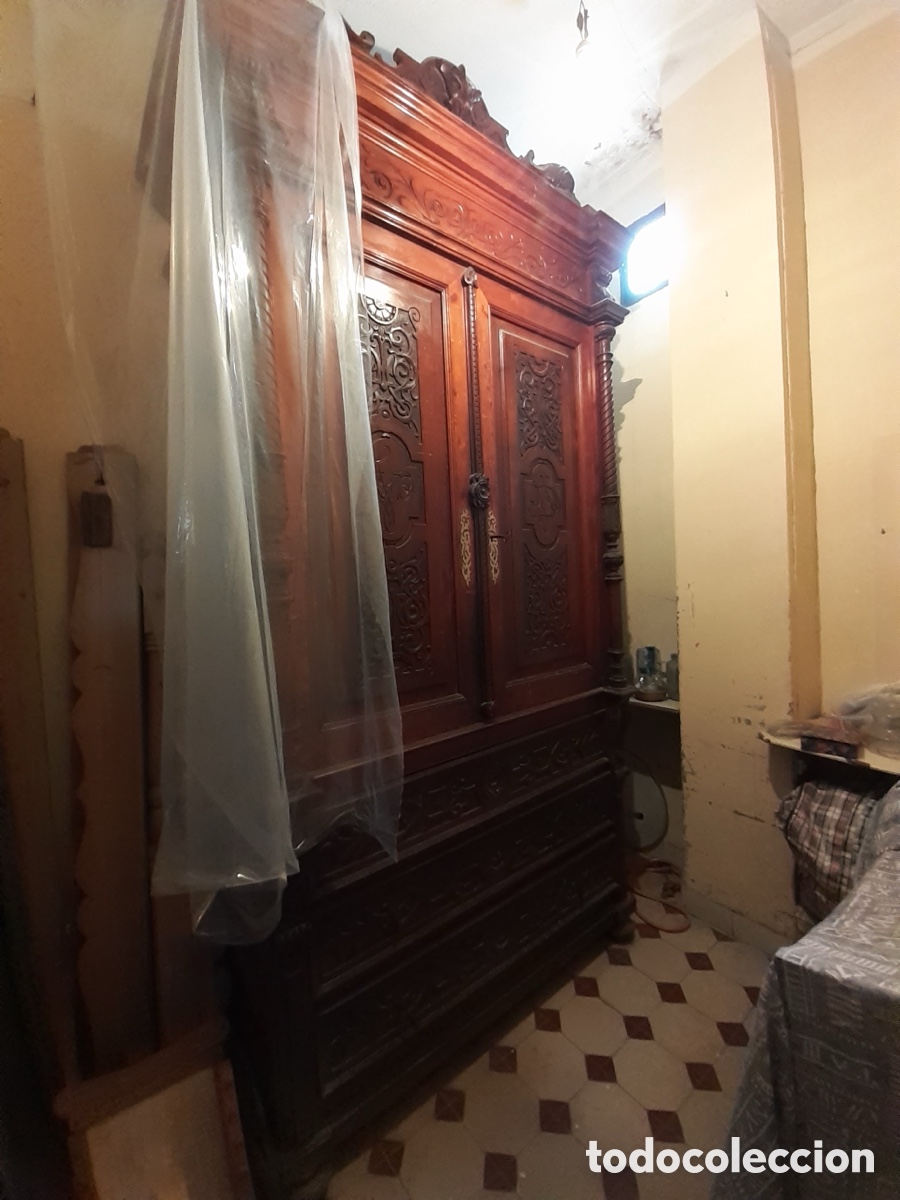 Antig&uuml;edades: Armario cipr&eacute;s y cerezo - Foto 3