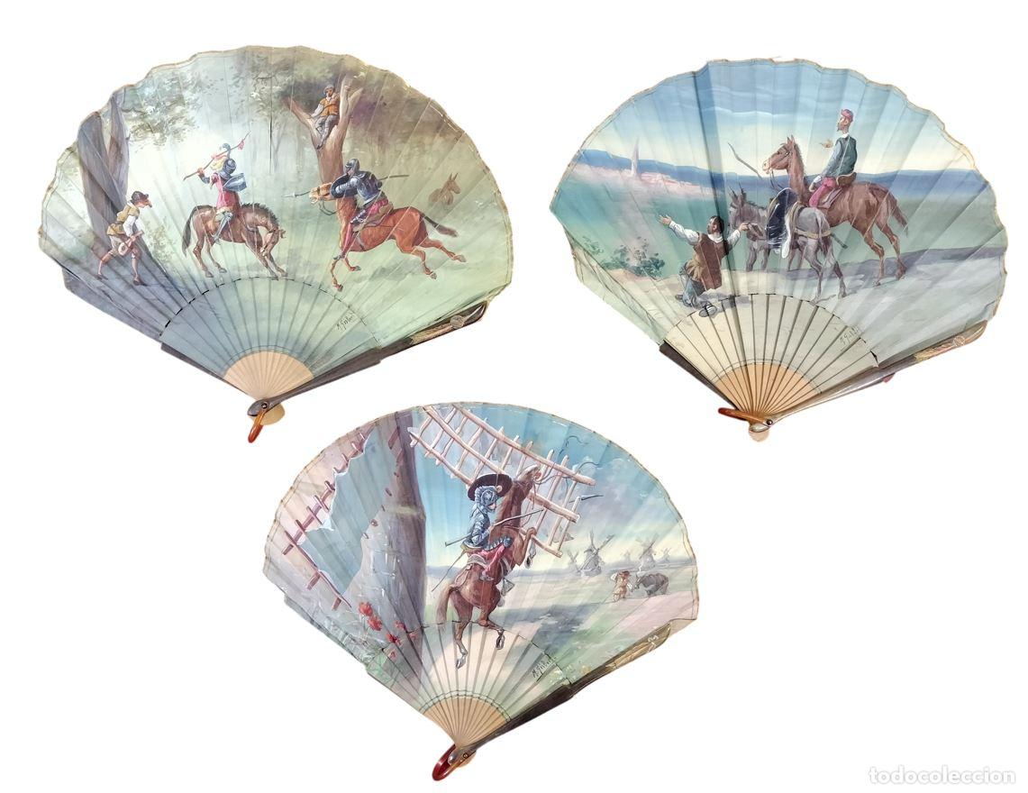 Antig&uuml;edades: LOTE DE TRE ABANICOS CON ESCENAS QUIJOTESCAS. FIRMADO M. GISBERT. TELA PINTADA. ESPA&Ntilde;A. SIGLO XX