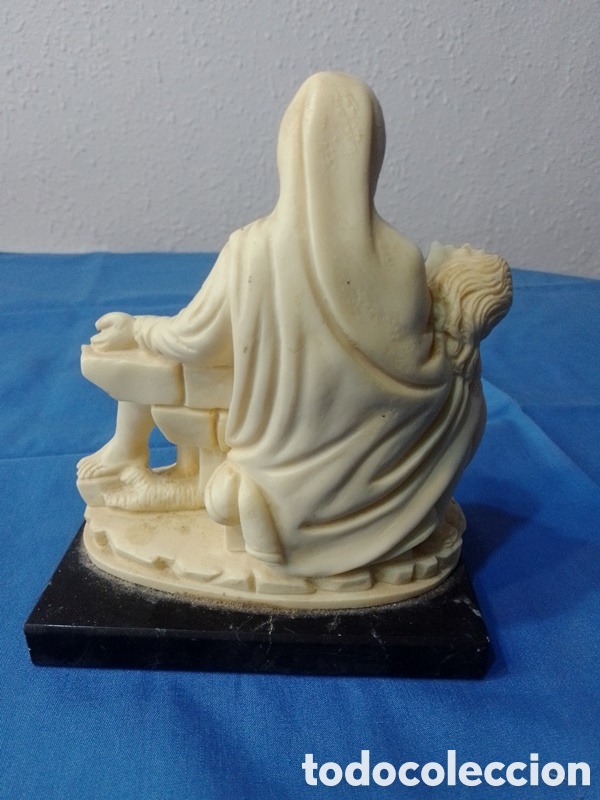 Antig&uuml;edades: Figura Virgen de la Piedad - Foto 3