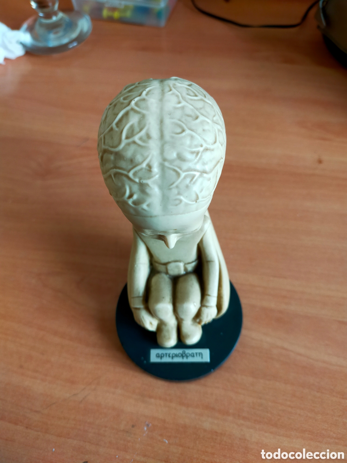 Antig&uuml;edades: Figura de resina humanoide - Foto 4