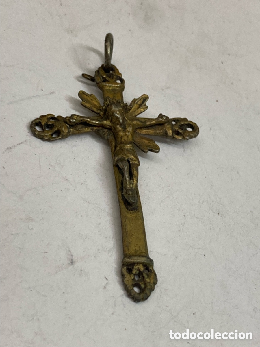 Antig&uuml;edades: Cruz de plata religiosa C573