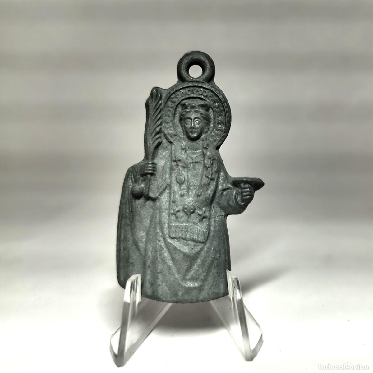 Antig&uuml;edades: Medalla religiosa / Colgante: Santa &Aacute;gueda, Sorihuela del Guadalimar (Ja&eacute;n). M312