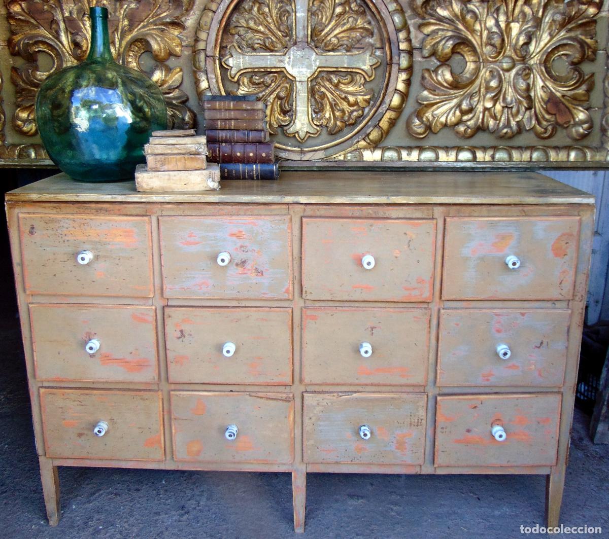 Antig&uuml;edades: ANTIGUO MOSTRADOR, CONSOLA , PROCEDE DE FERRRETERIA , LIMPIO Y ENCERADO 1,44 X 96 X 45