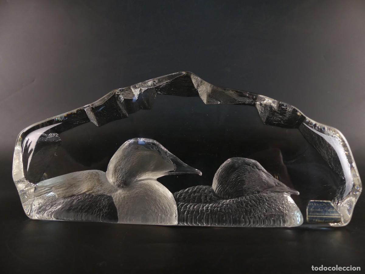 Antiguidades: PISAPAPELES DE CRISTAL DE Mats JONASSON