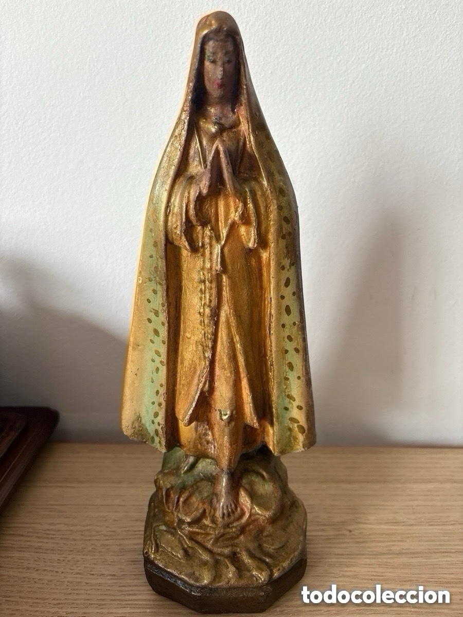 Antiguidades: Talla Virgen G&oacute;tica en estuco, mediados siglo XX (A19)