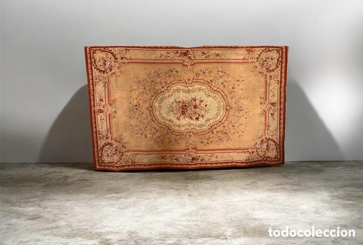 Oggetti Antichi: Alfombra de altar de iglesia francesa Aubusson . Mide 171 cm x 268 cm . Buena conservaci&oacute;n