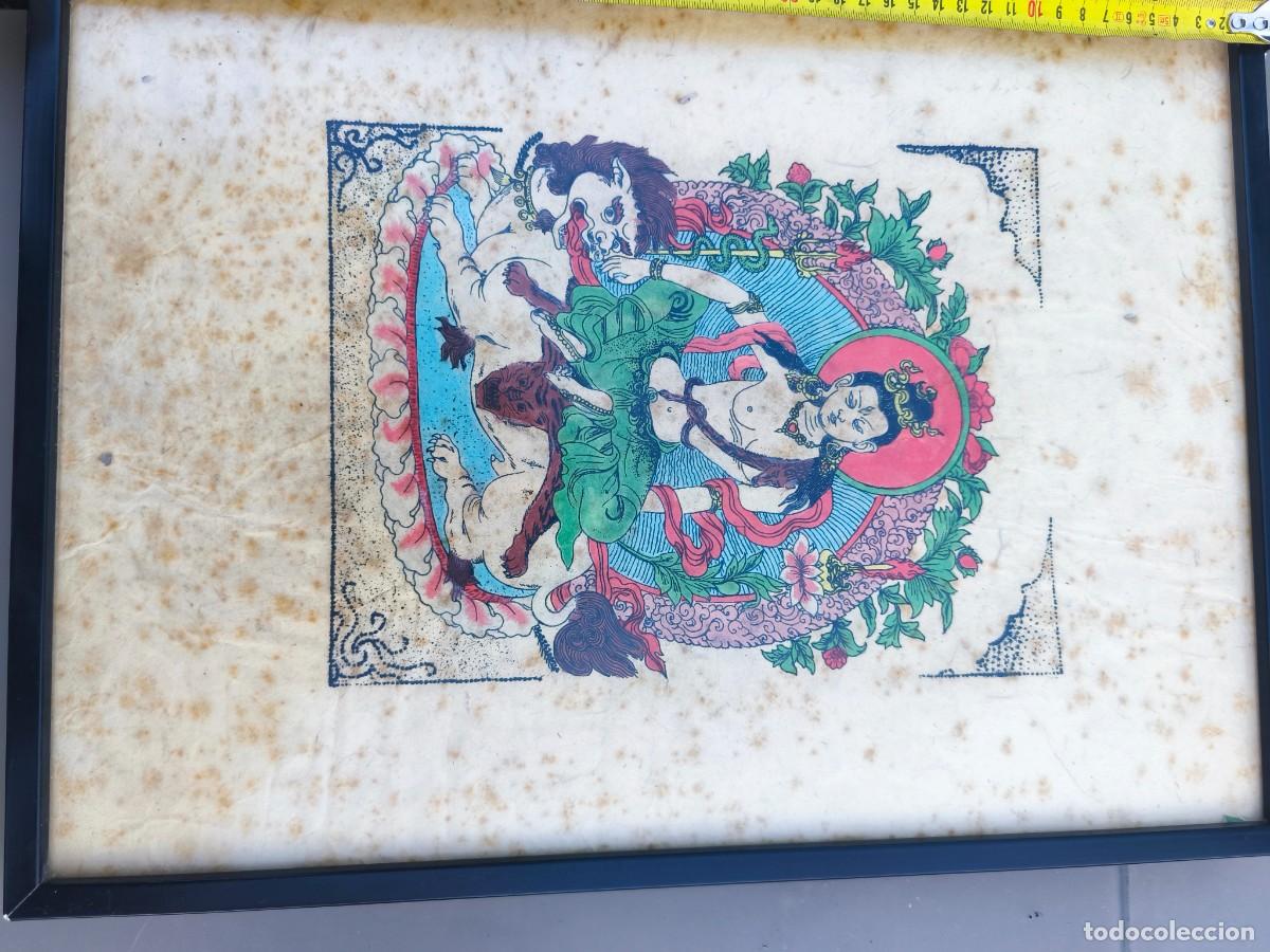 Antig&uuml;edades: Antiguo thangka &ndash; Figura de deidad budista &ndash; 35 cm aprox.
