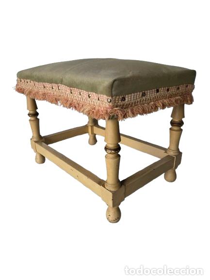 Antiques: Banqueta, Taburete - Madera Torneada, Policromada y Dorada - Tapicer&iacute;a en Buen Estado - A&ntilde;os 50