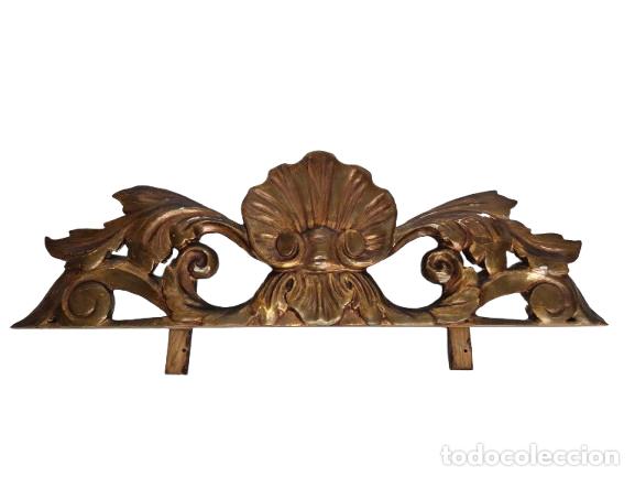Oggetti Antichi: Antiguo Remate Isabelino - Talla de Madera Dorada - S. XIX