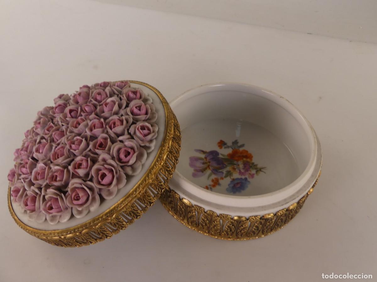Antig&uuml;edades: PRECIOSA CAJA JOYERO DE PORCELANA ALEMANA DISE&Ntilde;O FLORAL