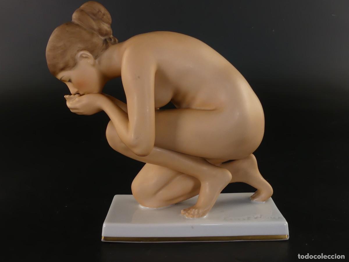 Oggetti Antichi: PRECIOSA FIGURA DE UNA MUJER DESNUDA DE PORCELANA ALEMANA ROSENTHAL ESCULTOR ERNST WENCK