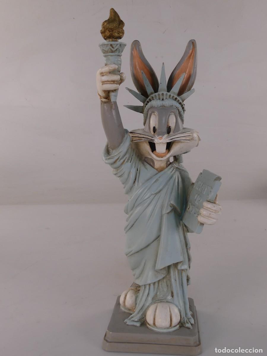 Antiquit&eacute;s: OFICIAL SOUVENIR DE PARQUE WARNER BROS 1994