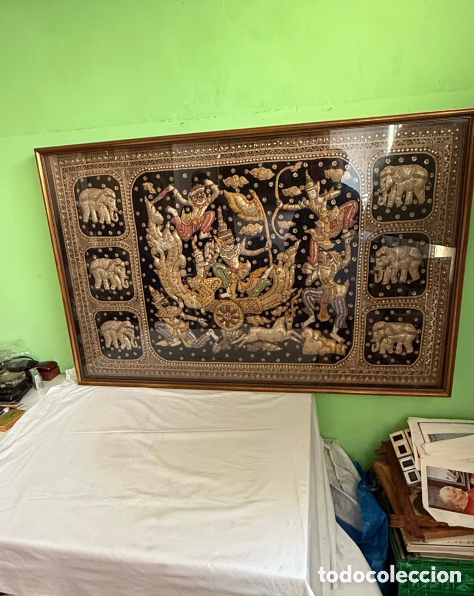 Antiquit&eacute;s: Gran panel bordado oriental con pedrer&iacute;a y lentejuelas 140 x 90 cm