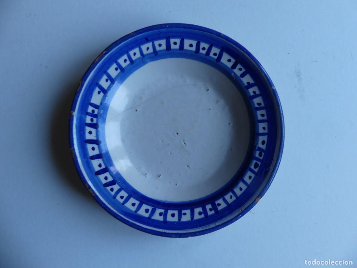 Antig&uuml;edades: PLATO DE CERAMICA DE TERUEL O MANISES SIGLO XIX ( PAGO POR BIZUM)