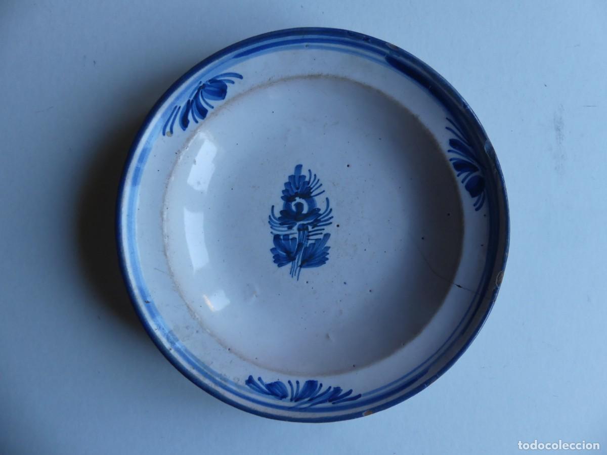 Antig&uuml;edades: PLATO DE CERAMICA DE TERUEL O MANISES SIGLO XIX ( PAGO POR BIZUM)