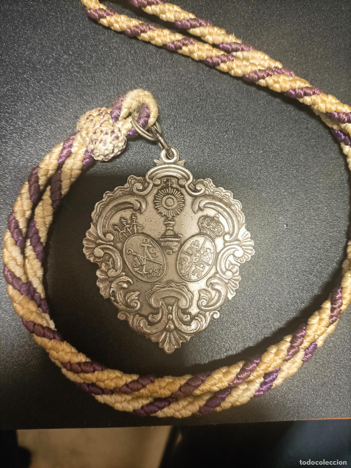 Antig&uuml;edades: ANTIGUA MEDALLA RELIGIOSA HERMANDAD DE SAN ROQUE SEMANA SANTA DE SEVILLA