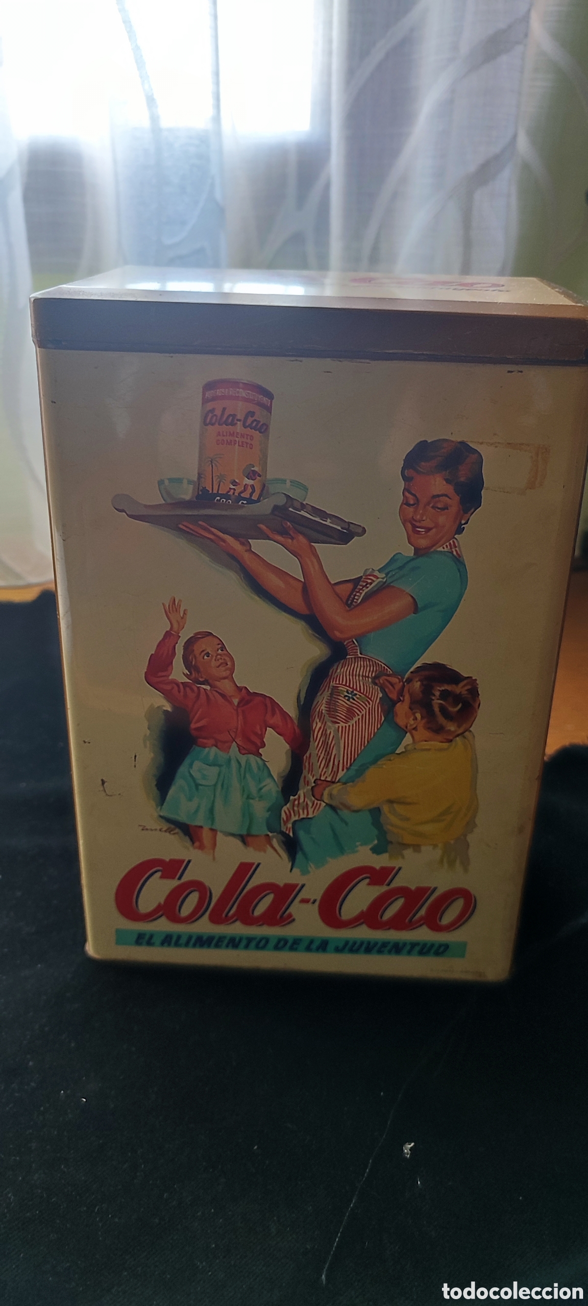Antig&uuml;edades: Antigua lata de caf&eacute; de Cola Cao a&ntilde;os 60