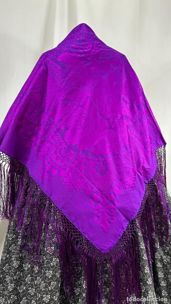 Antig&uuml;edades: Mant&oacute;n morado, adamascado - Foto 3