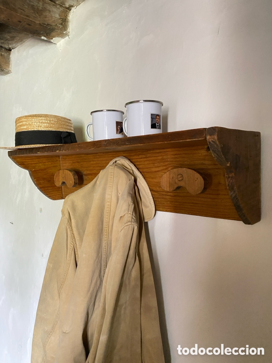 Antig&uuml;edades: Perchero r&uacute;stico antiguo