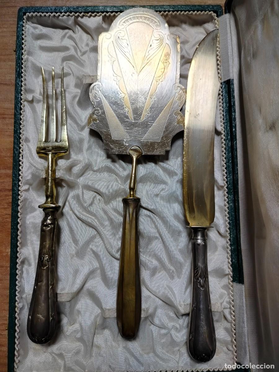 Antig&uuml;edades: Cuberter&iacute;a de servir comida (plata)