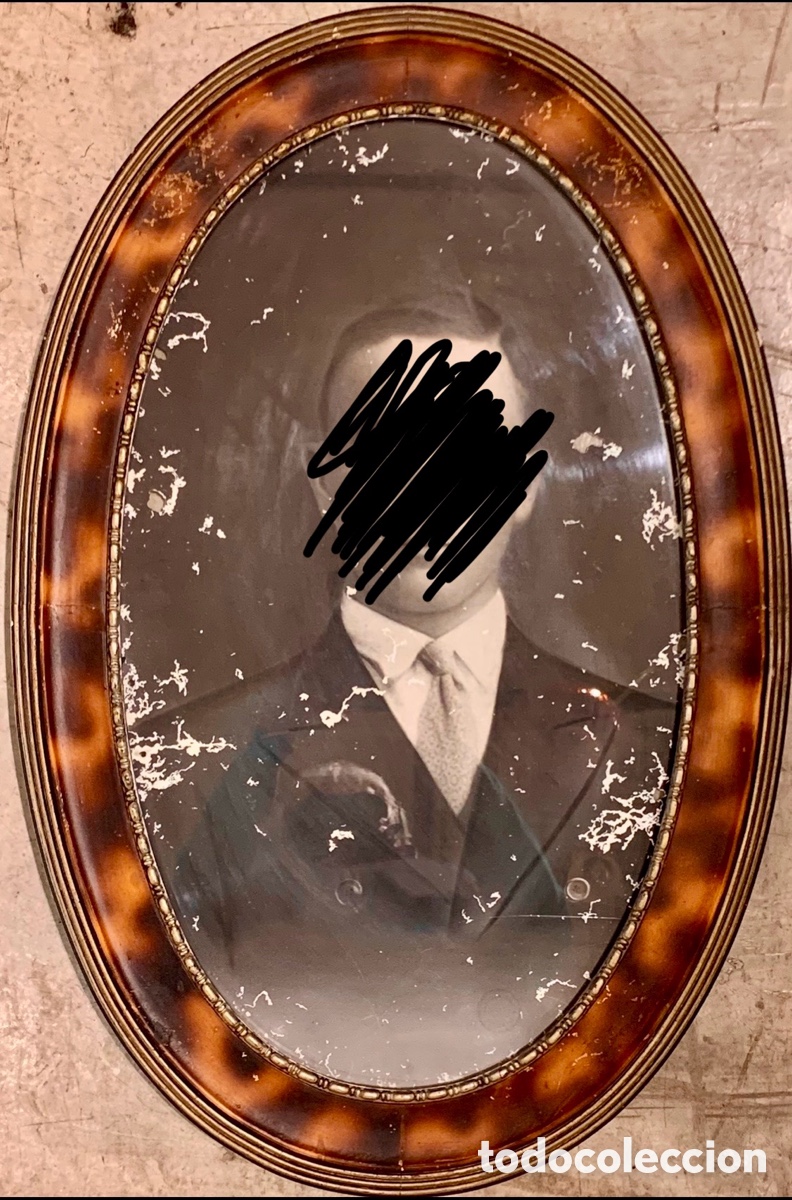 Antig&uuml;edades: Marco para foto, de pared. Madera. A&ntilde;os 30.