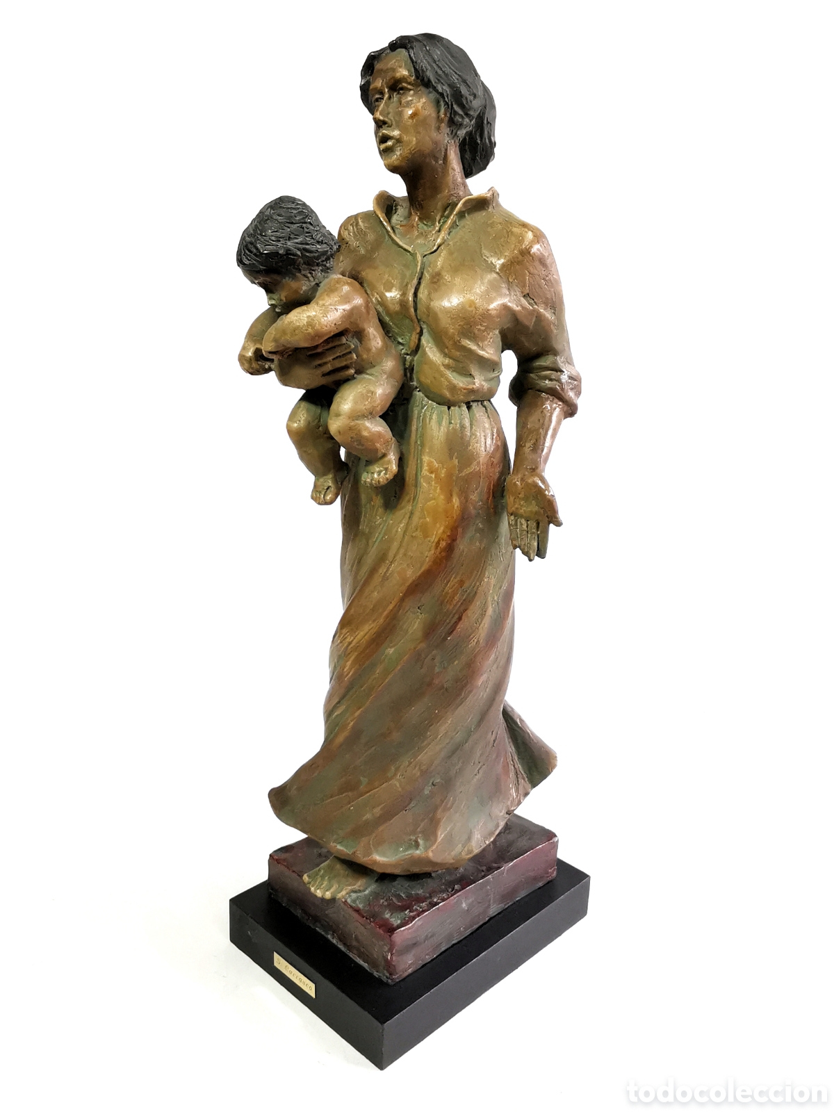 Antiguidades: MARAVILLOSA ESCULTURA DE S. CARRASCO MADRE E HIJO. 55 CM.