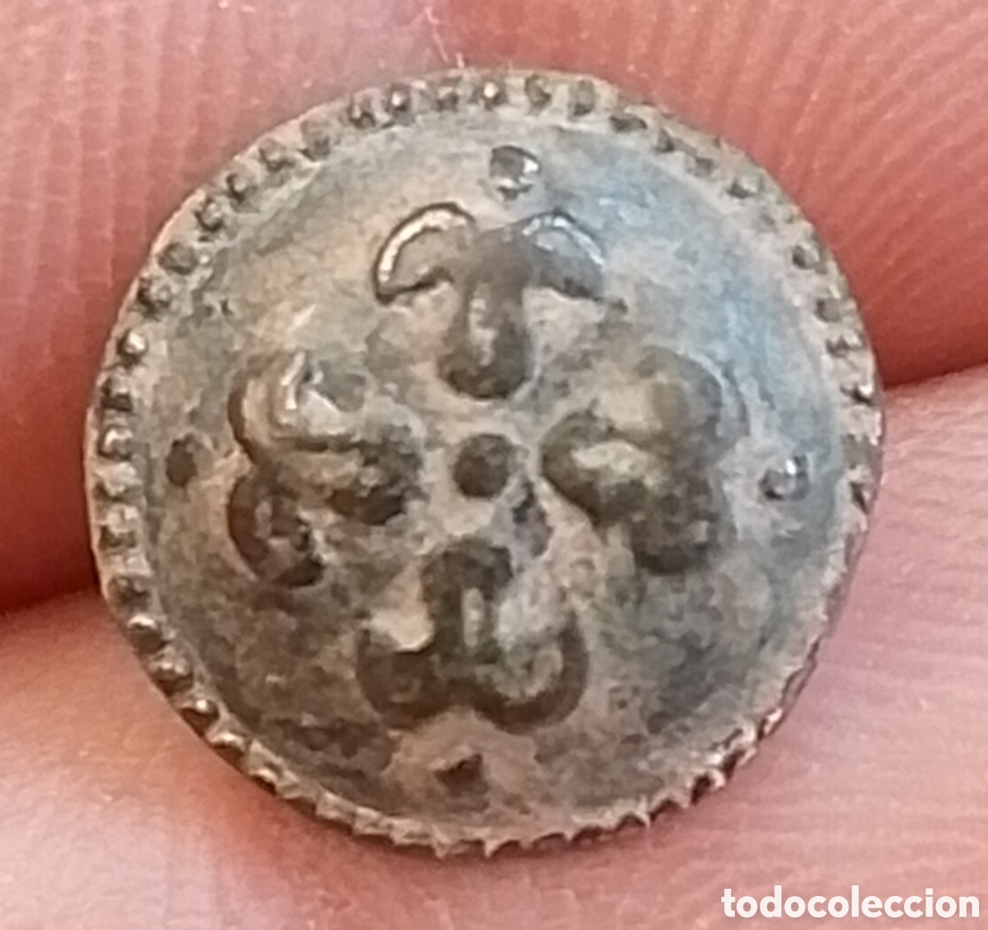 Antig&uuml;edades: Bot&oacute;n Hisp&aacute;nico serie Cruces tipo S10 marcado M/F