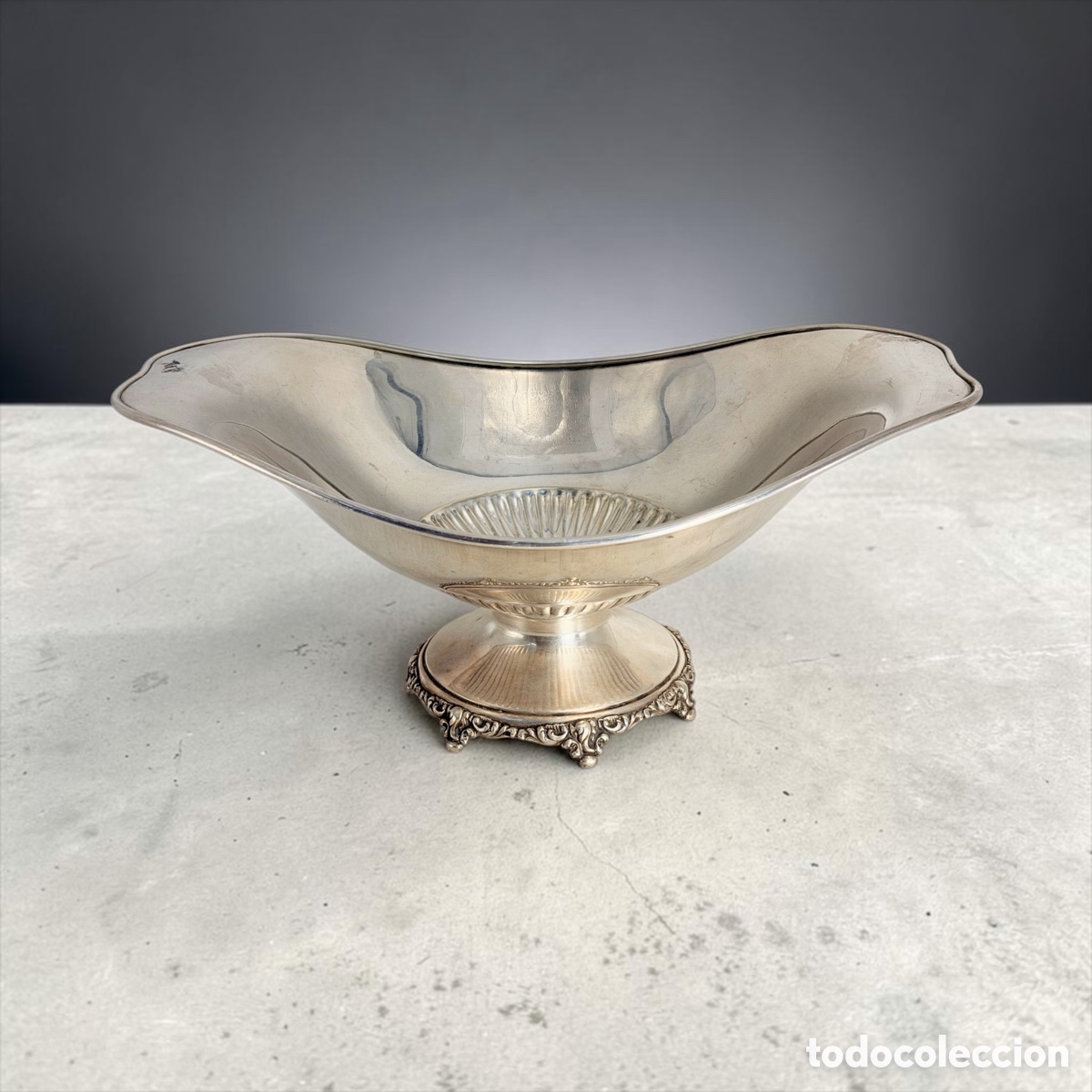 Antiques: Centro de Mesa Modernista Ba&ntilde;ado en Plata Farco Plat