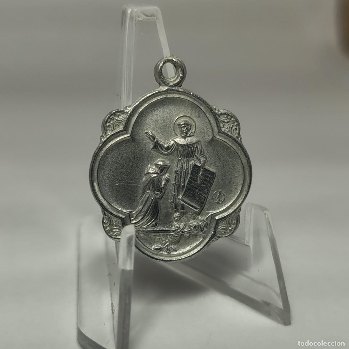 Antig&uuml;edades: Medalla religiosa / Colgante: BENDICI&Oacute;N DE SAN FRANCISCO DE ASIS. M329