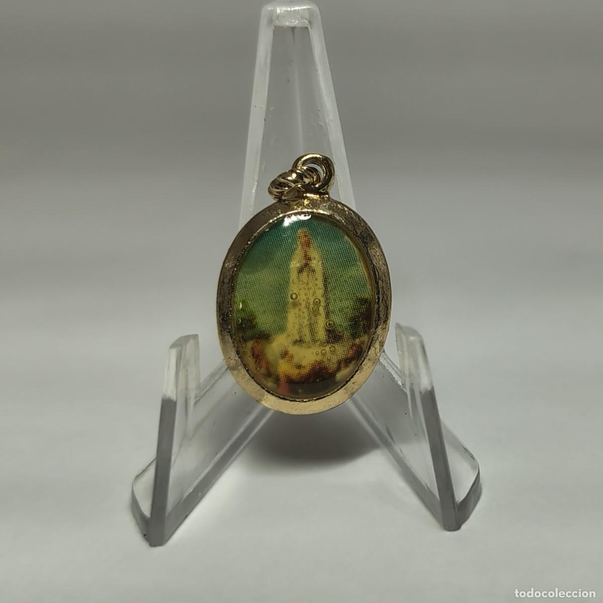 Antig&uuml;edades: Medalla religiosa / Colgante: NUESTRA SE&Ntilde;ORA DE FATIMA. M331