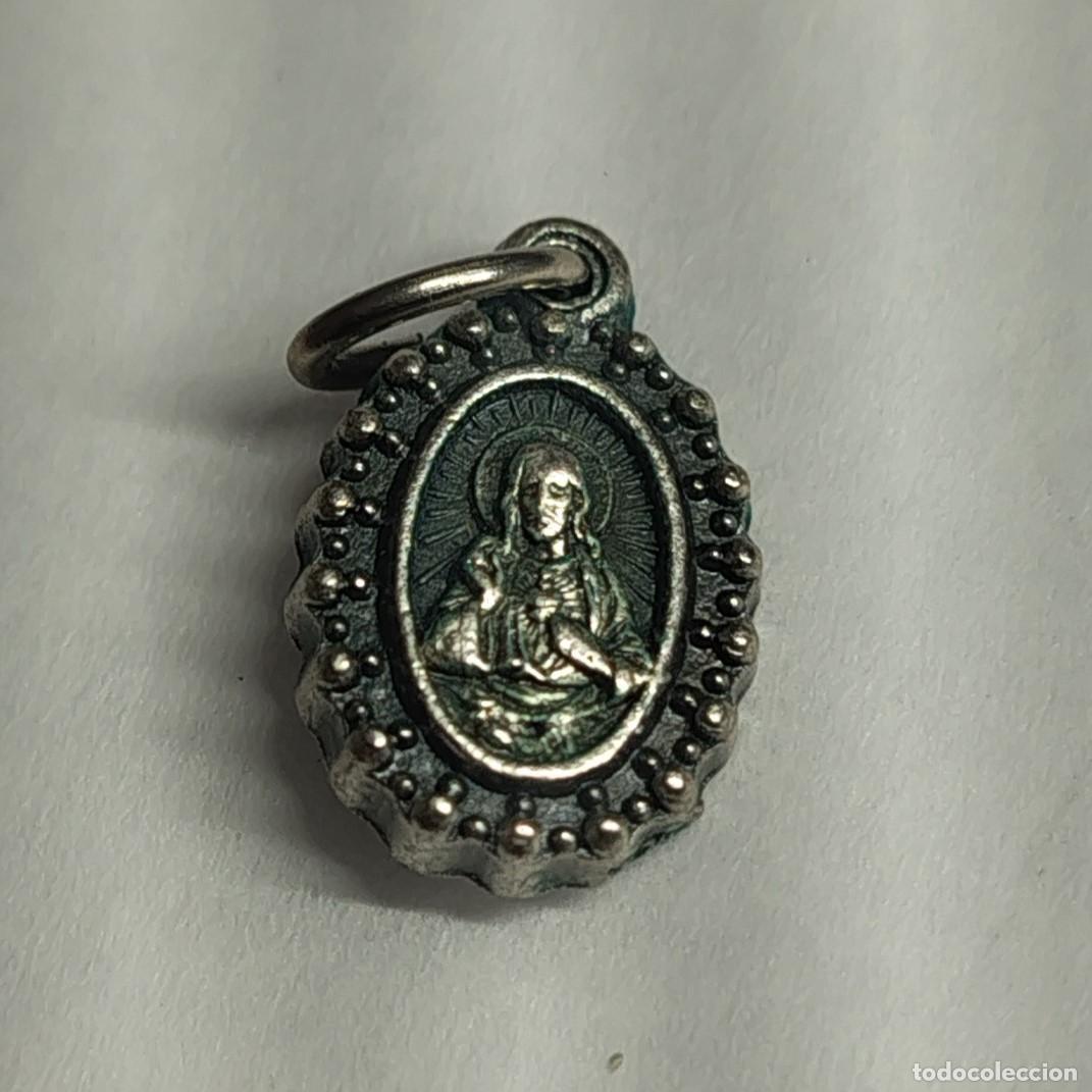 Antig&uuml;edades: Medalla religiosa / Colgante: SAGRADO CORAZ&Oacute;N DE JESUS y VIRGEN MARIA con ni&ntilde;o. M334