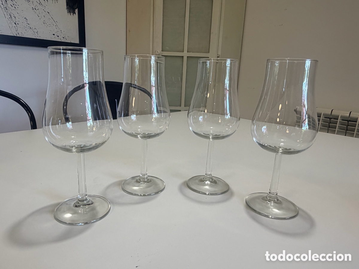 Antig&uuml;edades: Antiguas copas de vino