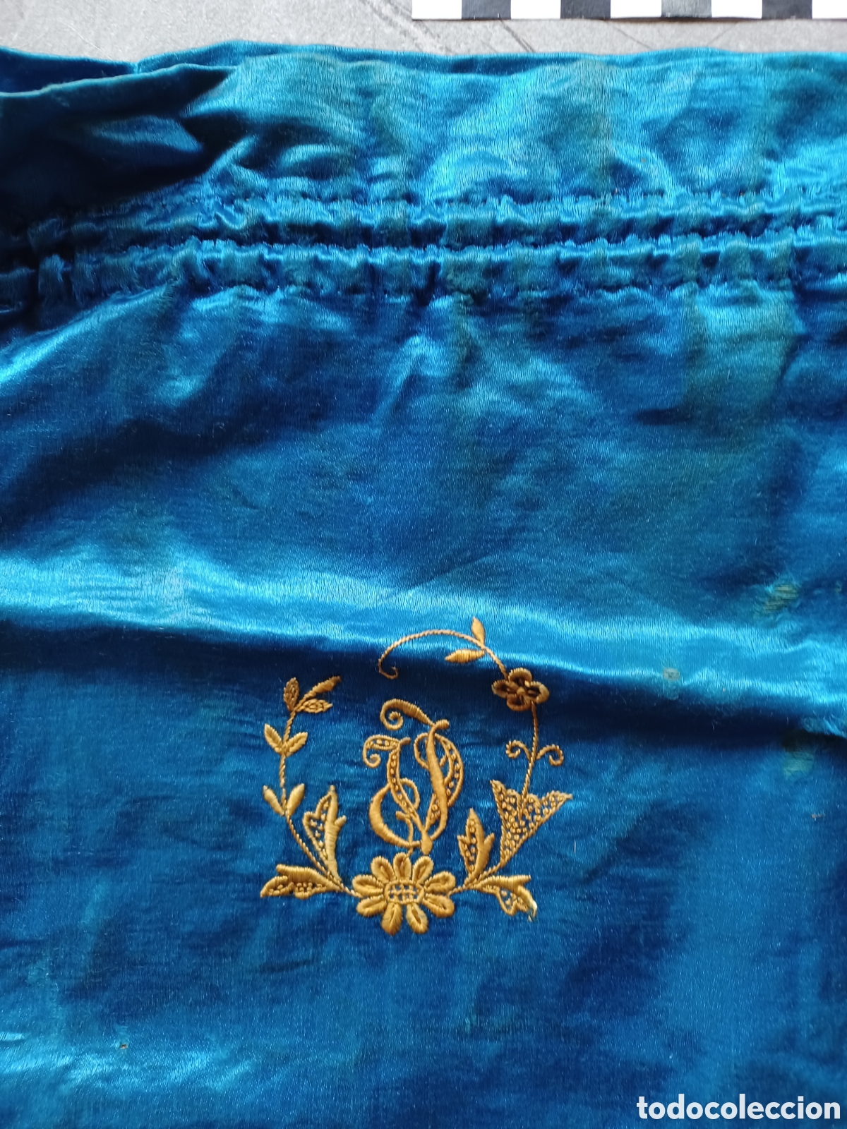 Antig&uuml;edades: Bolsa limosnera o para joyas de seda azul. - Foto 3