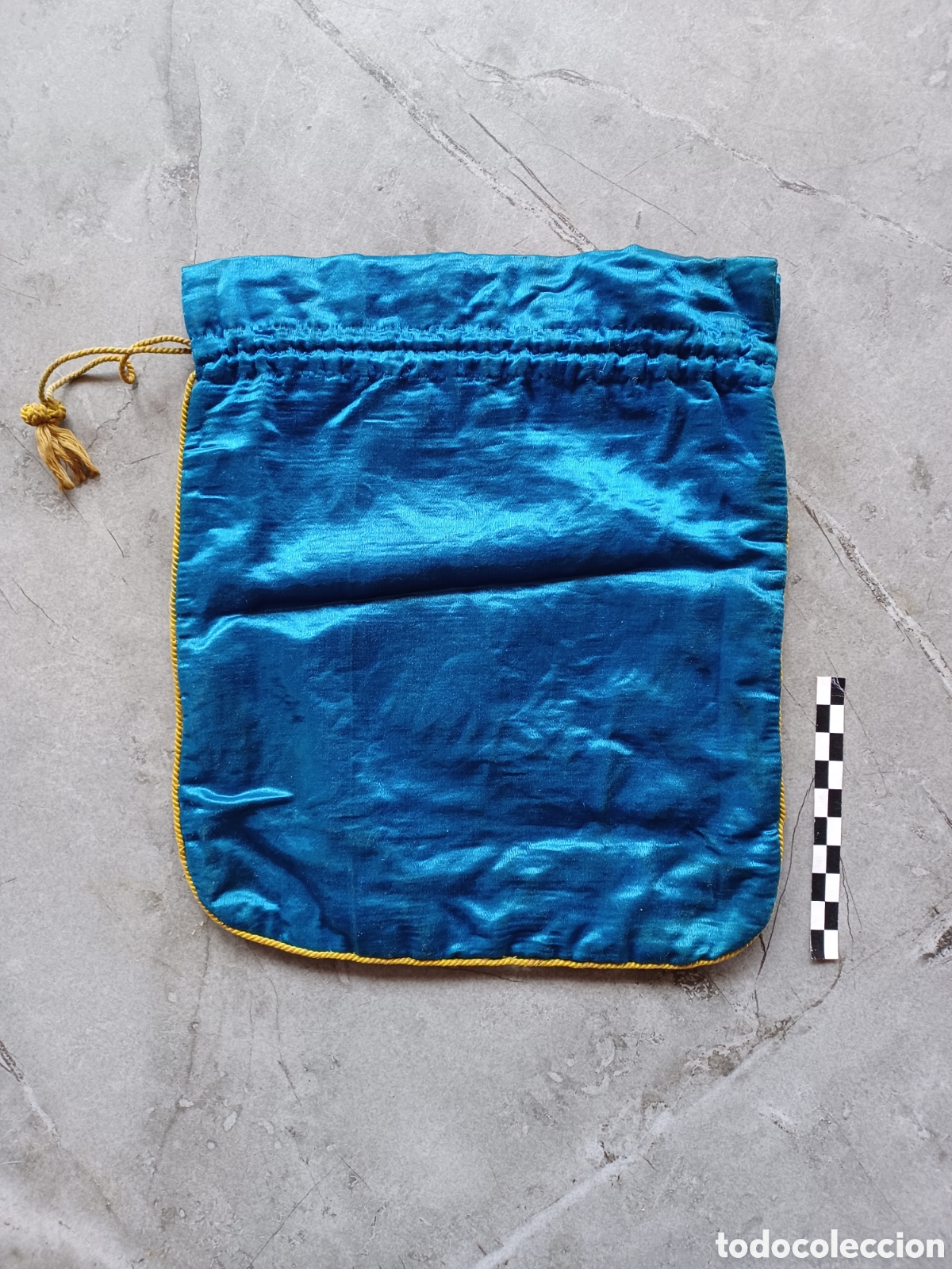 Antig&uuml;edades: Bolsa limosnera o para joyas de seda azul. - Foto 4