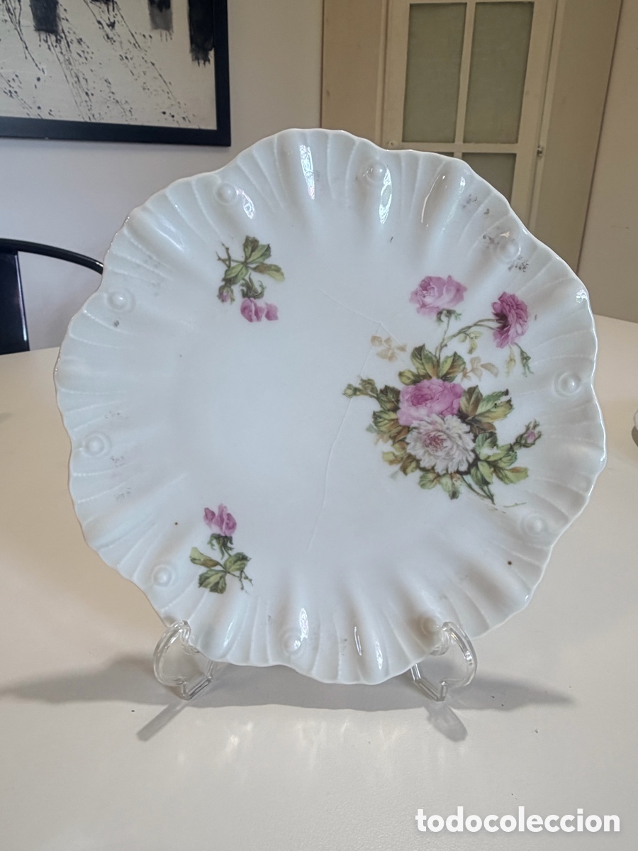 Antig&uuml;edades: Antiguo plato de porcelana Limoges sin firmar