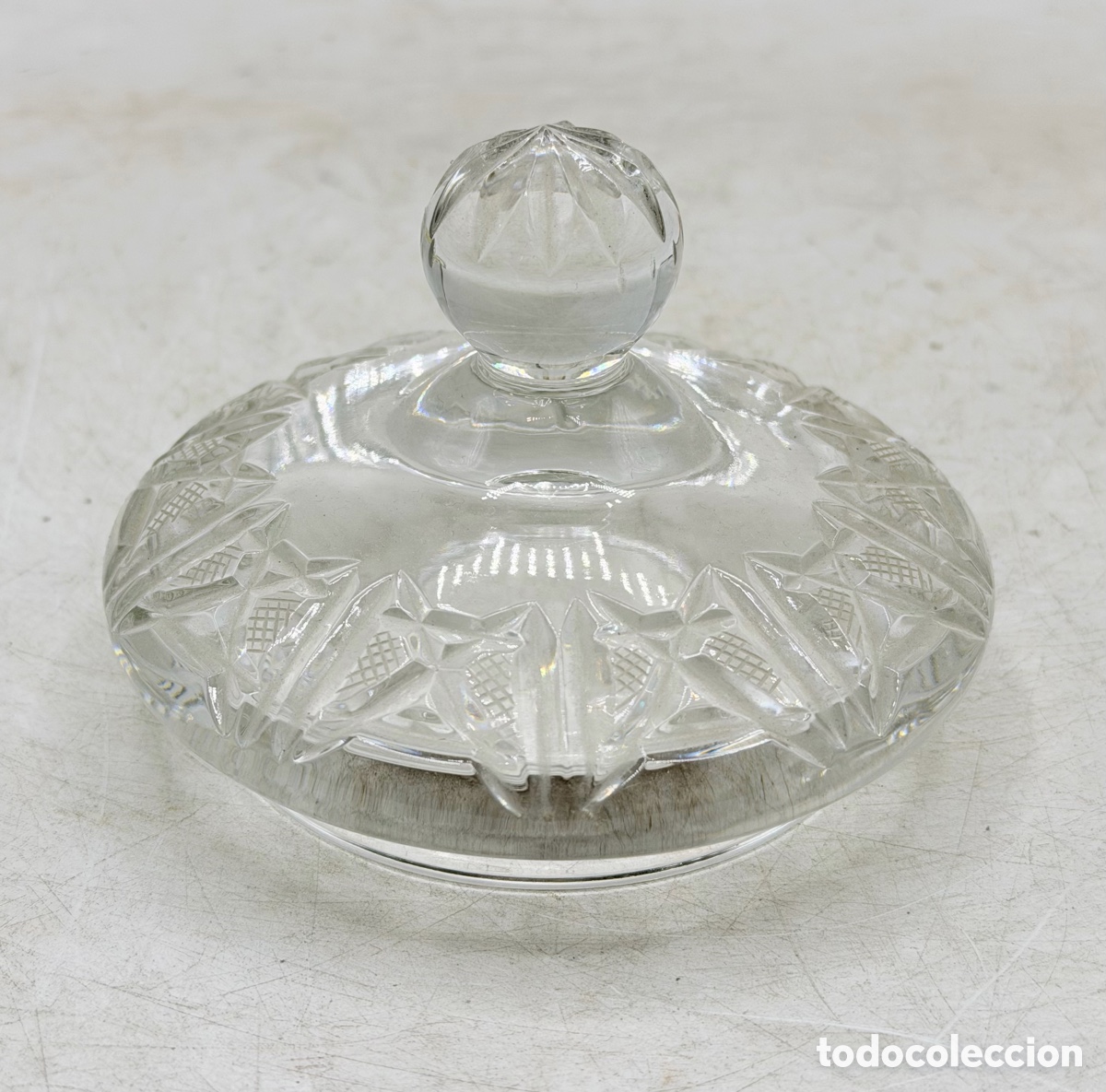 Antig&uuml;edades: Tapa de Cristal Tallado - Foto 2