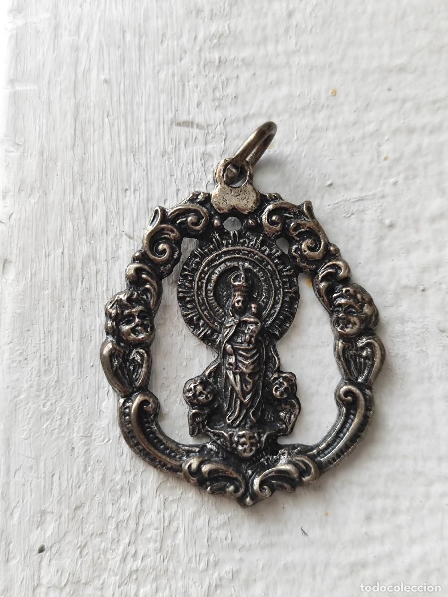 Antig&uuml;edades: MEDALLA DE LA VIRGEN DEL PILAR
