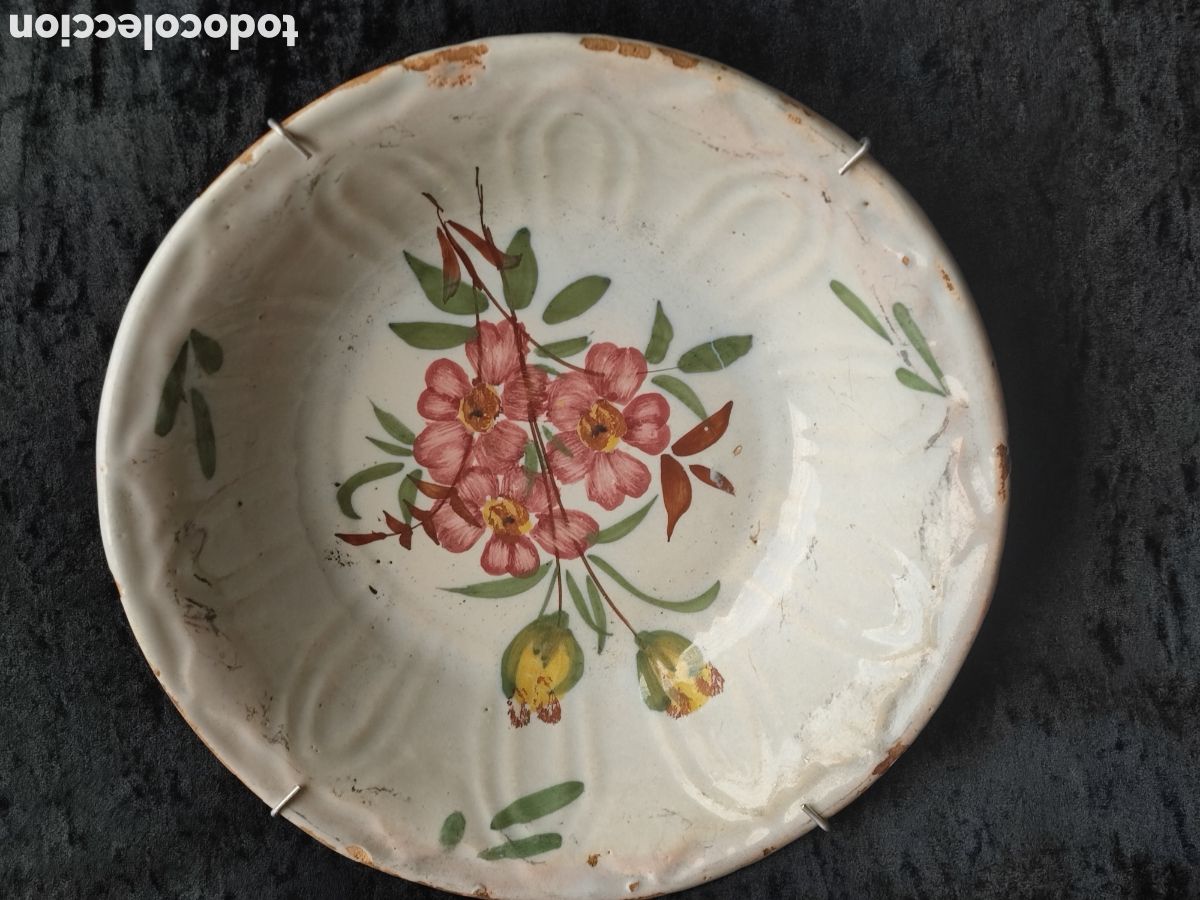 Antig&uuml;edades: ANTIGUO PLATO DE MANISES SIGLO XIX