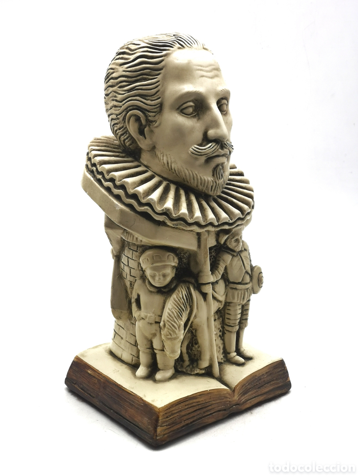 Antig&uuml;edades: ORIGINAL FIGURA ANTIGUA BUSTO DE CERVANTES JUNTO A QUIJOTE Y SANCHO