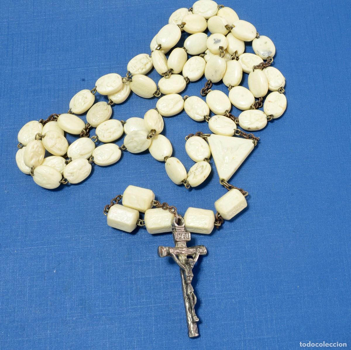 Antig&uuml;edades: ORIGINAL ROSARIO VINTAGE, CUENTAS DE PL&Aacute;STICO BLANCO CON IM&Aacute;GENES RELIGIOSAS