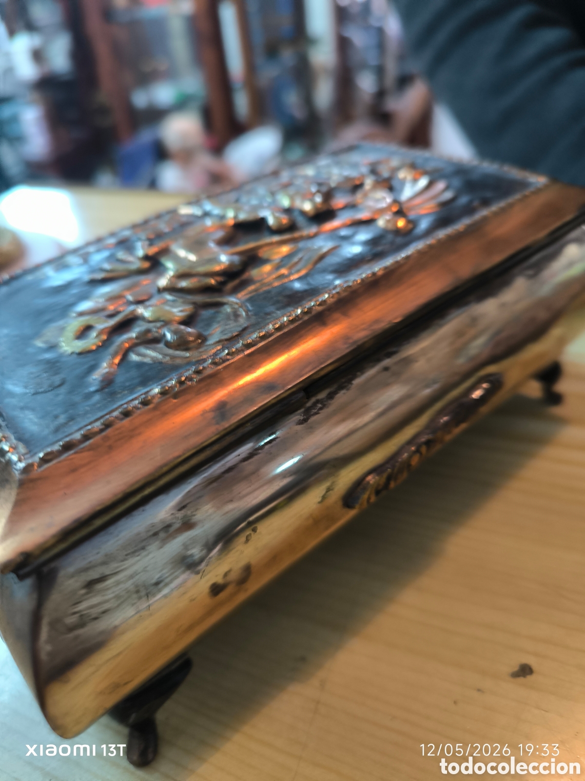 Antig&uuml;edades: Caja joyera antigua con relieve - Foto 5