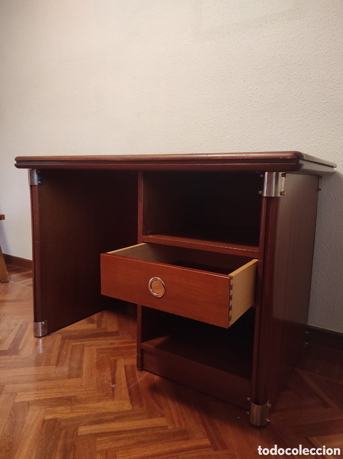 Antig&uuml;edades: Mesa de escritorio vintage - Foto 1